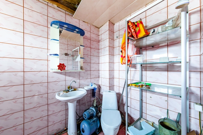 Купить дом в Санкт-Петербурге. Вариант № 3431, 8, площадь -  квм, цена 6200000 рублей