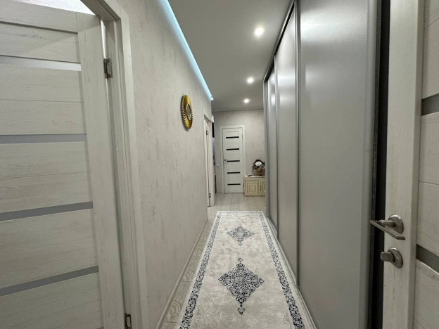 Купить квартиру на улице Просвещения в Пушкине. Вариант № 11617, 21, площадь -  квм, цена 10500000 рублей