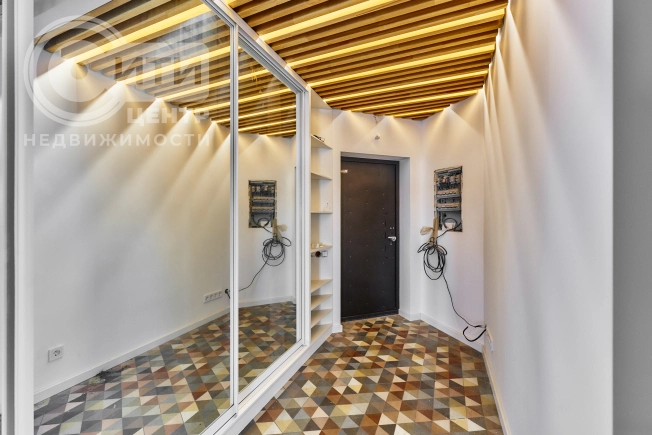 Купить трехкомнатную квартиру в ЖК Гран При в Воронеже. Вариант № 37202, 30, площадь -  квм, цена 20950000 рублей