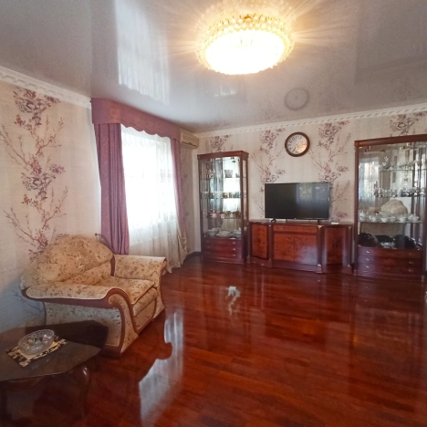 Купить двухкомнатную квартиру в Краснодарском крае. Вариант № 36020, 4, площадь -  квм, цена 7500000 рублей