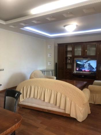 Купить квартиру в районе Раменки в Москве. Вариант № 52828, 7, площадь - квм, цена 74600000.0000 рублей