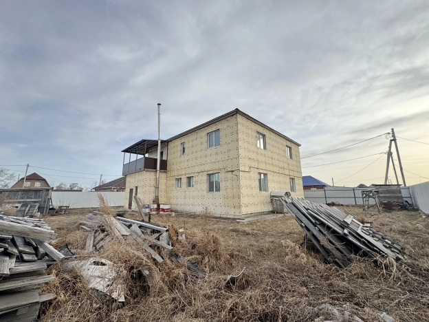 Купить дом в Абакане. Вариант № 34669, 43, площадь - квм, цена 8199000 рублей