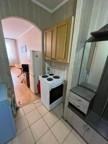 Купить квартиру в Кемерове. Вариант № 9990785, 4, площадь -  квм, цена 2400000 рублей