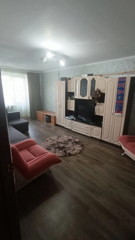 Купить однокомнатную квартиру в районе Октябрьский в Ростове-на-Дону. Вариант № 9164880, 3, площадь -  квм, цена 4200000 рублей