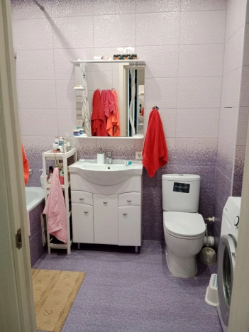 . Вариант № 2360, 18, площадь - 45.2 квм, цена 8350000 рублей