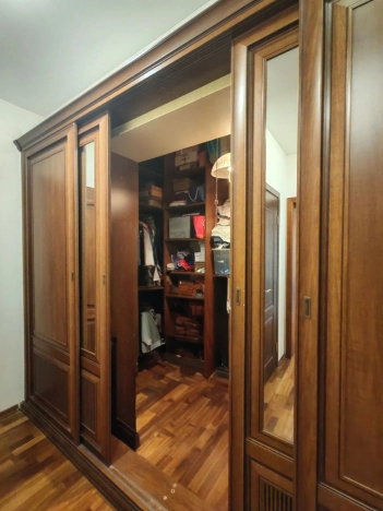 Купить двухкомнатную квартиру в Иркутске. Вариант № 9505242, 16, площадь -  квм, цена 15500000 рублей