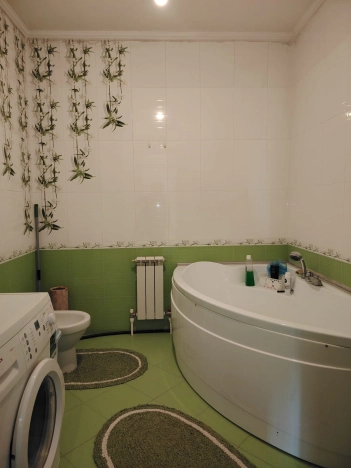 Купить дом в районе Заельцовский в Новосибирске. Вариант № 3876416, 10, площадь -  квм, цена 19500000 рублей