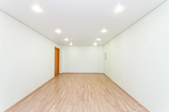 Снять коммерческую недвижимость в Тобольске. Вариант № 25952, 9, площадь -  квм, цена 155000 рублей