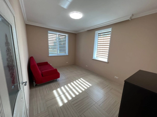 Купить дом в Владимирской области. Вариант № 10891130, 6, площадь - квм, цена 25000000 рублей