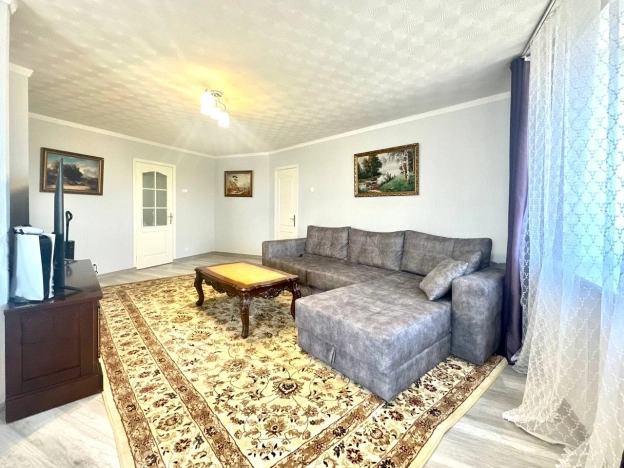 Купить трехкомнатную квартиру в Калуге. Вариант № 42880, 1, площадь -  квм, цена 11199000 рублей