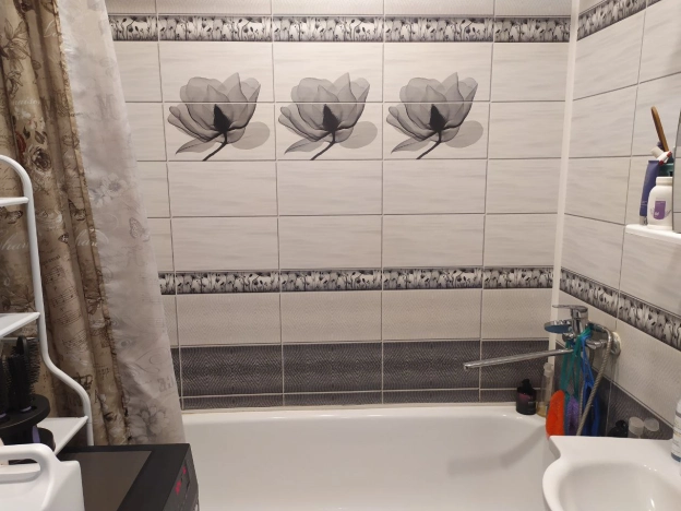 Купить трехкомнатную квартиру в Воронеже. Вариант № 5922276, 6, площадь -  квм, цена 7100000 рублей