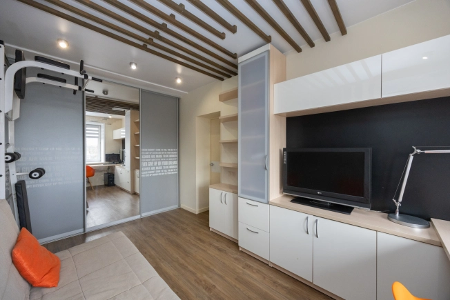 Купить квартиру в Благовещенске. Вариант № 8035879, 5, площадь -  квм, цена 21000000 рублей