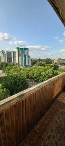 Купить однокомнатную квартиру в Микрорайоне Золотая Нива в Новосибирске. Вариант № 1769673, 9, площадь -  квм, цена 4300000 рублей