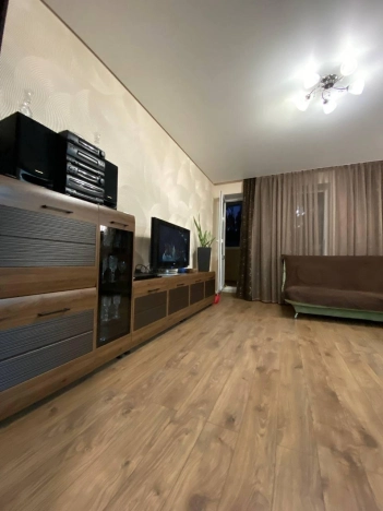 Купить квартиру на улице Загорская в Волгограде. Вариант № 7647746, 8, площадь -  квм, цена 7900000 рублей