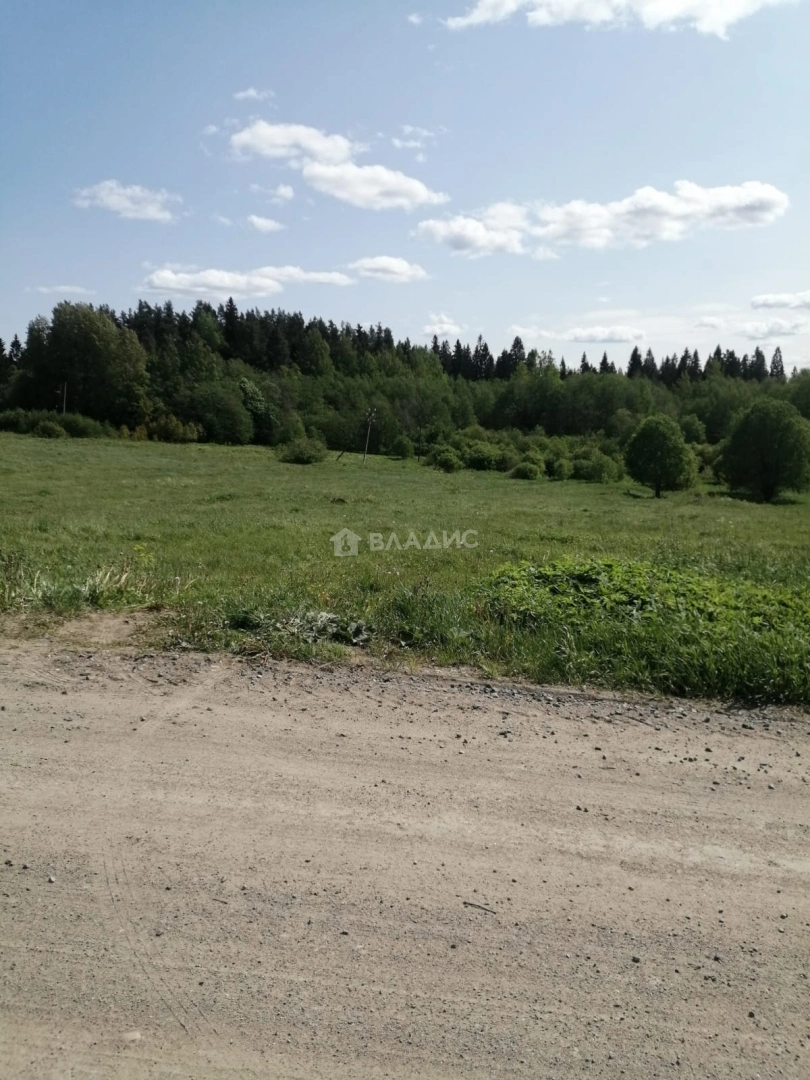 Photo https://36000382-a1c2-4a8a-a109-3fc3bfc73cf7.selcdn.net/App/Entity/ObjectRealty/ObjectRealty/GF/4d5c4d3d-8133-488b-8563-80b6ecbaf829/ho5I7FjTTSTQMAYLlH5Yost0KS8FJbwzOEleUhUY.jpg.compressed.webp