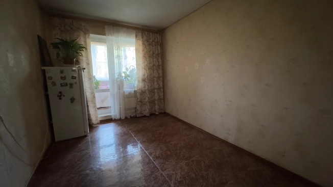 Купить трехкомнатную квартиру в Омске. Вариант № 2813611, 8, площадь -  квм, цена 6490000 рублей