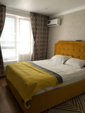 Купить двухкомнатную квартиру в ЖК Рекорд-2 в Краснодаре. Вариант № 4843885, 8, площадь -  квм, цена 11500000 рублей