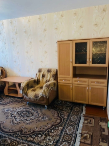 Купить двухкомнатную квартиру на улице Петра Мерлина в Бийске. Вариант № 29545, 4, площадь -  квм, цена 4070000 рублей