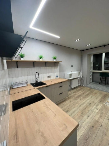 Купить Студию в Владимирской области. Вариант № 10022575, 0, площадь -  квм, цена 4490000 рублей