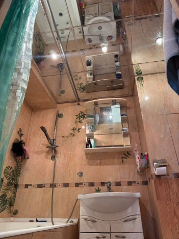 Купить квартиру в Москве. Вариант № 8055539, 27, площадь - квм, цена 25800000 рублей