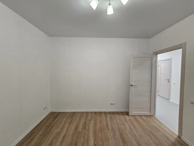 Купить квартиру в Москве. Вариант № 9328910, 6, площадь -  квм, цена 23792300 рублей