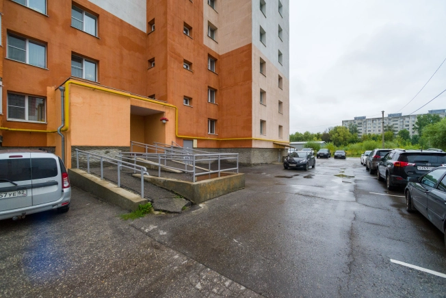 Купить однокомнатную квартиру в районе Железнодорожный в Рязани. Вариант № 2359998, 15, площадь -  квм, цена 5800000 рублей