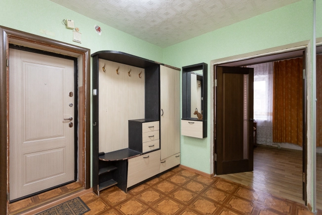 Снять двухкомнатную квартиру на улице Белоконской в Владимире. Вариант № 7770578, 3, площадь -  квм, цена 22000 рублей