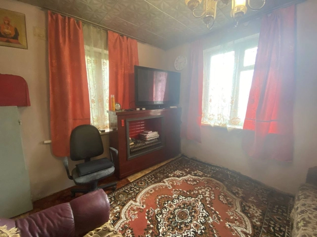 Купить дом на улице 2-й переулок Гагарина в Старом Осколе. Вариант № 40243, 11, площадь -  квм, цена 650000 рублей