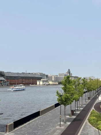 Купить квартиру в Москве. Вариант № 5755378, 12, площадь -  квм, цена 28490000 рублей