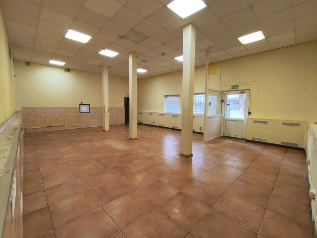 Снять коммерческую недвижимость в Калуге. Вариант № 10287084, 0, площадь - квм, цена 125000 рублей