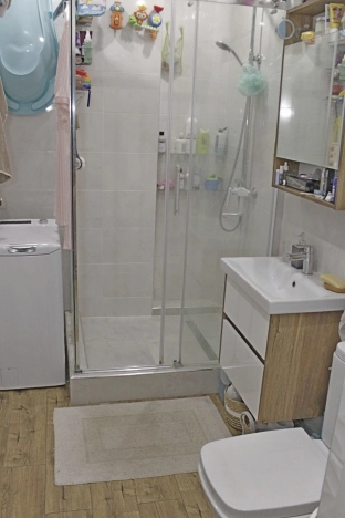 Купить двухкомнатную квартиру в районе Кировский в Ростове-на-Дону. Вариант № 2665637, 6, площадь -  квм, цена 7200000 рублей