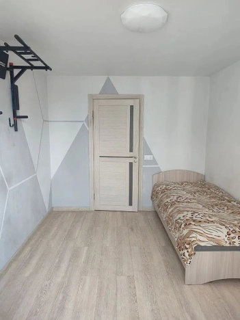 Купить трехкомнатную квартиру в Новосибирске. Вариант № 5412490, 2, площадь -  квм, цена 6850000 рублей