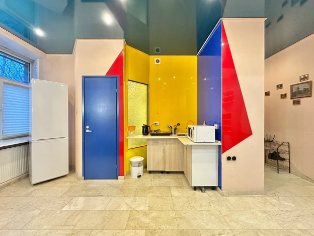 Купить однокомнатную квартиру в Санкт-Петербурге. Вариант № 9938003, 13, площадь -  квм, цена 8990000 рублей