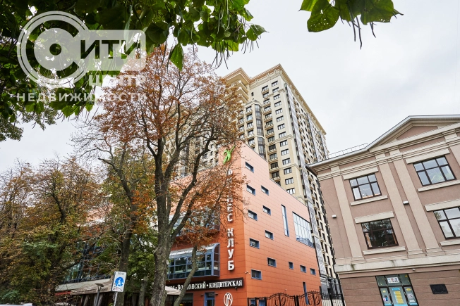 Купить однокомнатную квартиру в Воронеже. Вариант № 1323319, 8, площадь - квм, цена 16000000 рублей