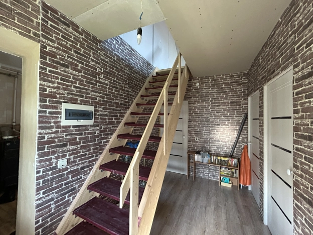 Купить дом на улице Полецкого в Калининграде. Вариант № 6775137, 9, площадь -  квм, цена 6900000 рублей