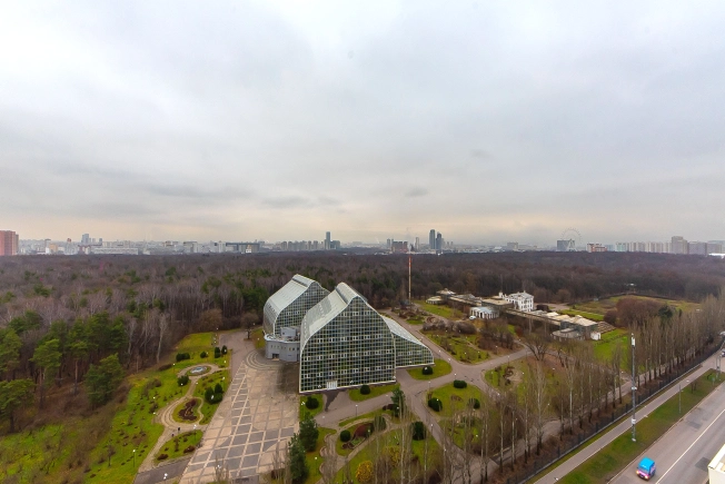 Купить многокомнатную квартиру на улице Трубная в Москве. Вариант № 5760350, 8, площадь -  квм, цена 52990000 рублей