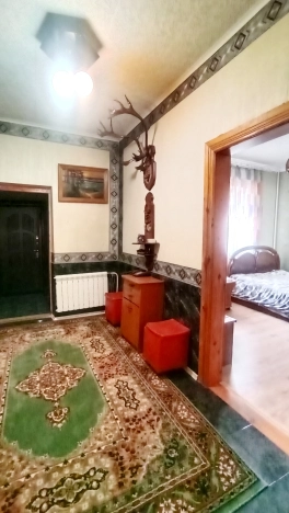 Купить дом в Омске. Вариант № 37784, 8, площадь -  квм, цена 13000000 рублей