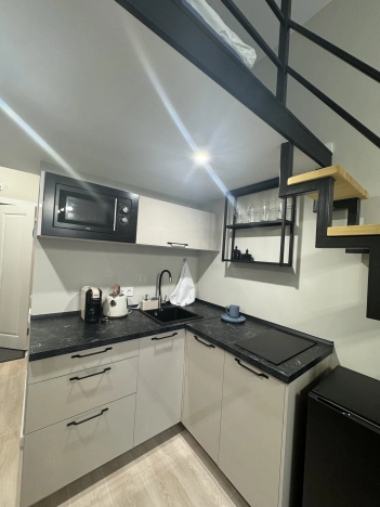 Купить квартиру в Москве. Вариант № 8839571, 1, площадь - квм, цена 18150000 рублей