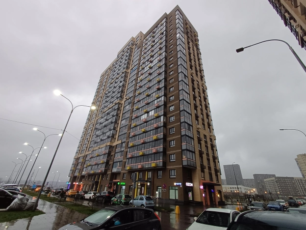 . Вариант № 9836818, 37, площадь - 43.9 квм, цена 9800000 рублей