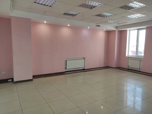 Снять коммерческую недвижимость в Омске. Вариант № 34997, 1, площадь -  квм, цена 25000 рублей