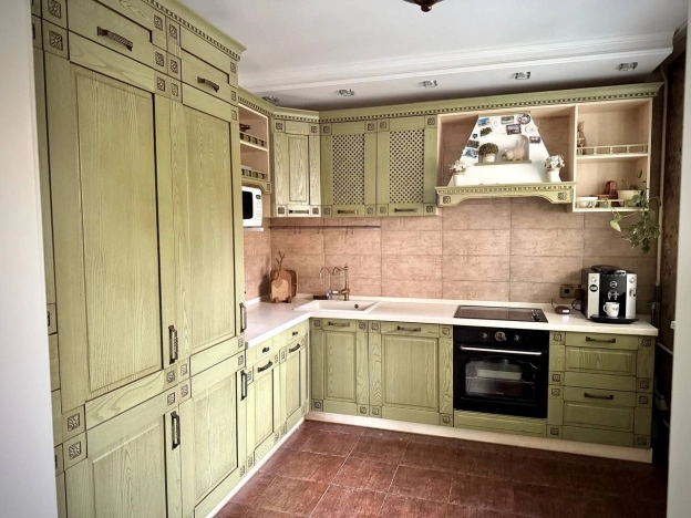 Купить квартиру в Москве. Вариант № 9971049, 3, площадь -  квм, цена 46900000 рублей