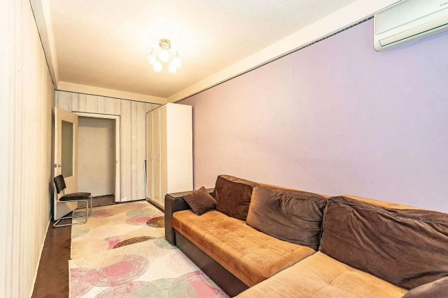 Купить двухкомнатную квартиру в Ростовской области. Вариант № 9707646, 7, площадь -  квм, цена 4600000 рублей