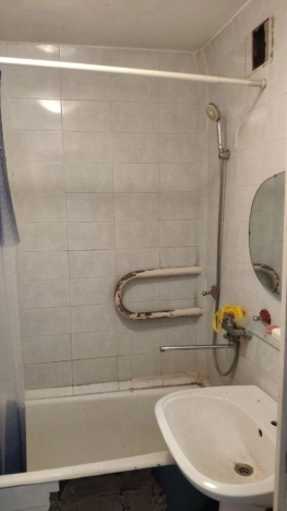 Купить двухкомнатную квартиру в районе Заельцовский в Новосибирске. Вариант № 9508745, 3, площадь -  квм, цена 5200000 рублей