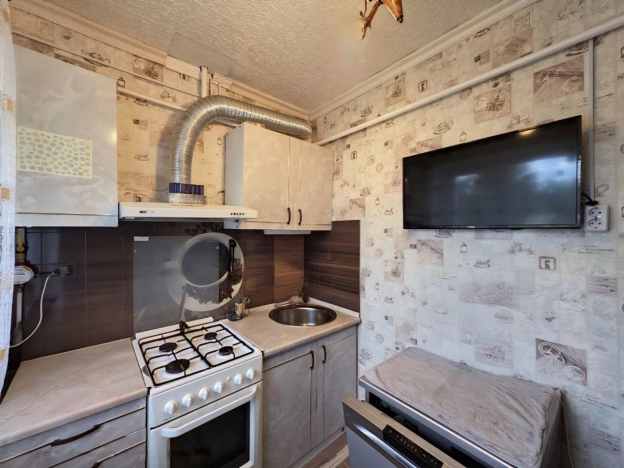 Купить трехкомнатную квартиру на улице Юбилейная в Белгородской области. Вариант № 5500679, 8, площадь -  квм, цена 3990000 рублей