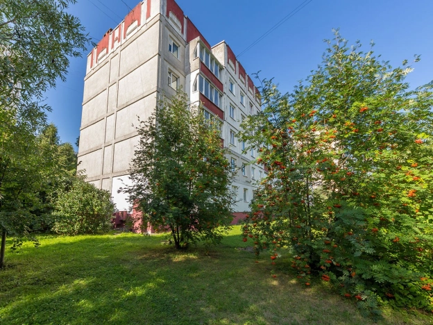 . Вариант № 9825, 32, площадь - 81.9 квм, цена 10500000 рублей