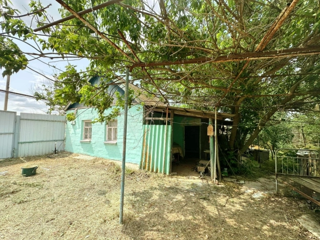 Купить дом в Элисте. Вариант № 50061, 2, площадь -  квм, цена 1900000 рублей