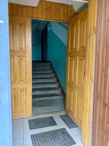 Купить трехкомнатную квартиру в Калуге. Вариант № 5342723, 15, площадь -  квм, цена 5250000 рублей