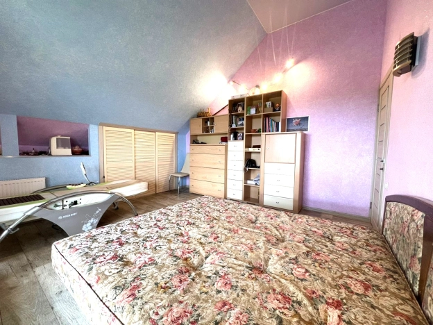 Купить таунхаус в Обнинске. Вариант № 5922457, 19, площадь -  квм, цена 15000000 рублей