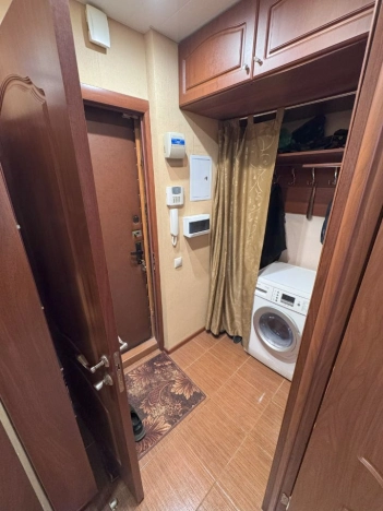 Купить однокомнатную квартиру в районе Нагорный в Москве. Вариант № 6908284, 6, площадь -  квм, цена 10200000 рублей