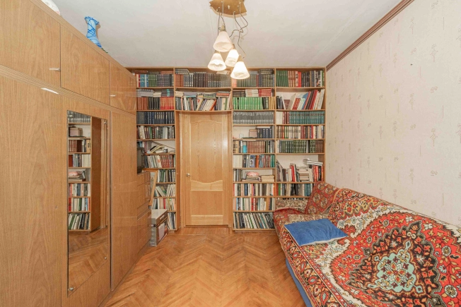 Купить трехкомнатную квартиру в Владимире. Вариант № 2178038, 5, площадь -  квм, цена 8500000.0000 рублей